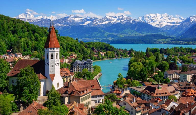 Swiss-Paris Wonders